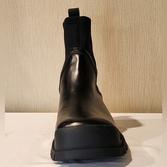 ZARA WATERPROOF POOL-ON ANKLE BOOTS WITH TRACK SOLE - EU sz 39 Black - Picture 5 of 7